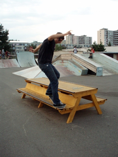 Denis - Fs Nosegrind