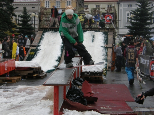 Noseslide