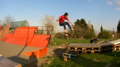 Michal - Kickflip