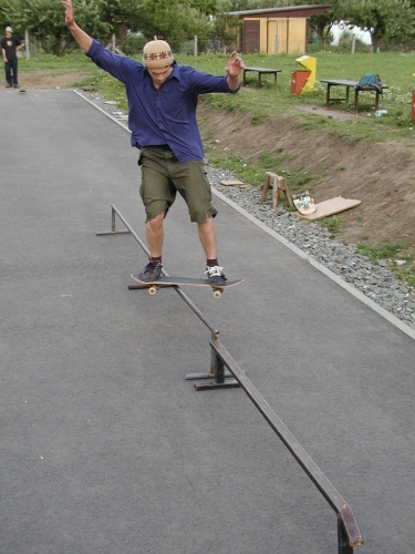 Jirka Bezdk - Bs boardslide