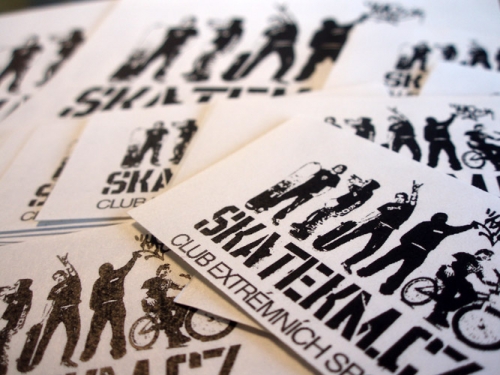 Skatekm stickerky