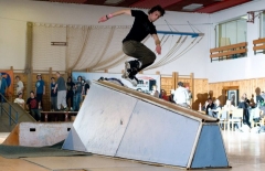 J. Tomek - Fakie Fullcab True TS Soyale